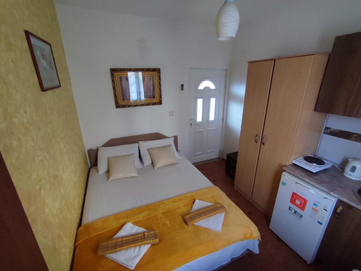 Apartments Blago Sutomore Exterior foto
