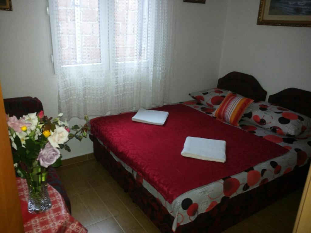 Apartments Blago Sutomore Habitación foto